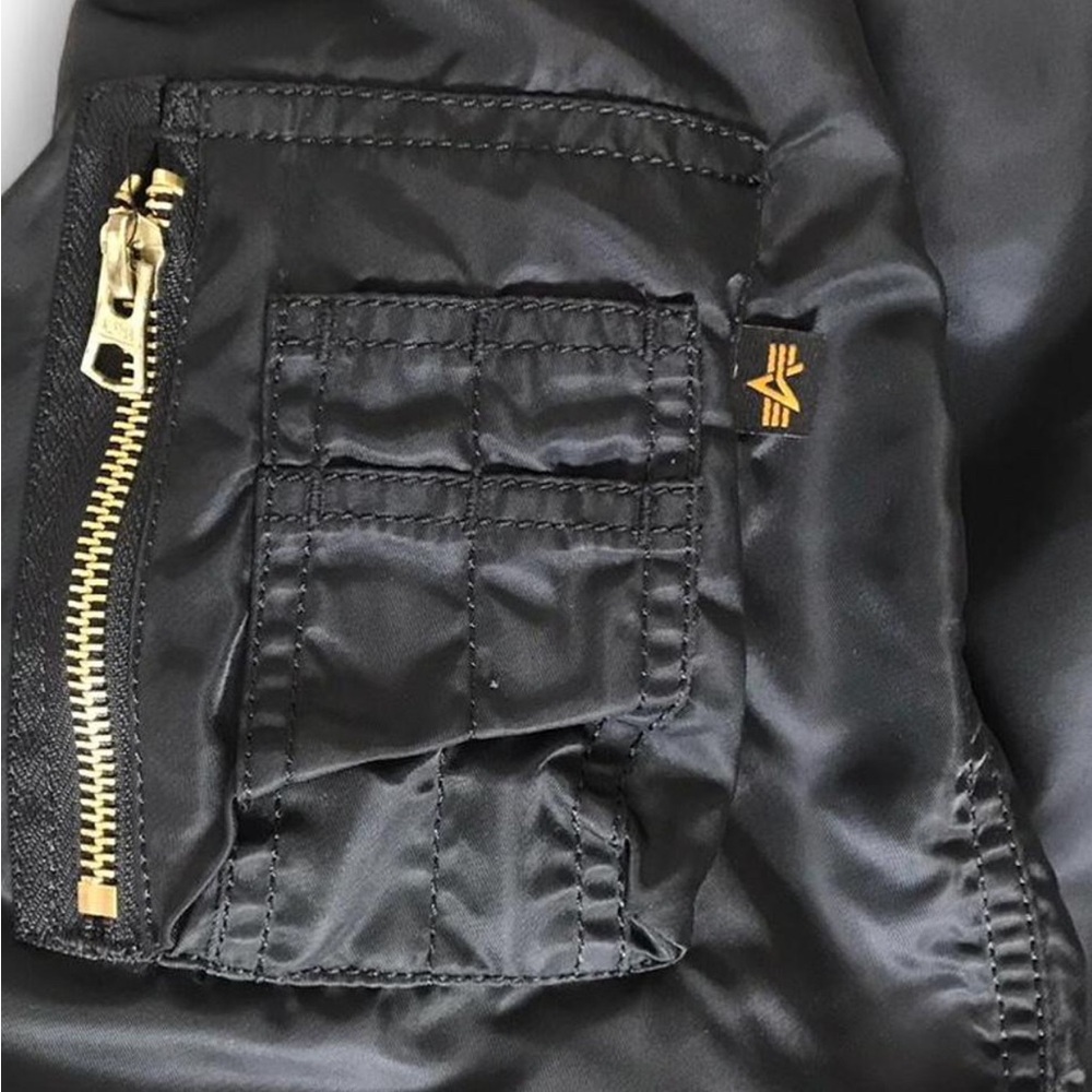 Alpha Industries MA-1 Flight Bomber Jacket | Black | Size Large - Picture 7 of 8